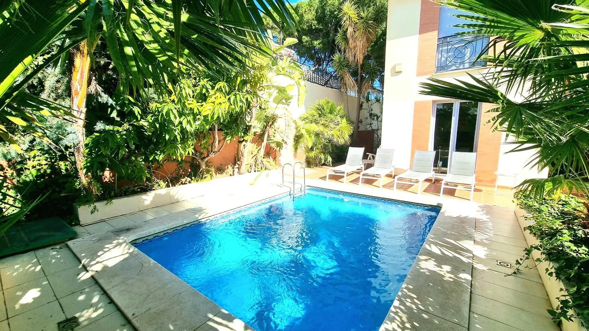 Stunning Home With Outdoor Swimmingpool, 4 Bedrooms And Wifi Benalmádena Prázdninový dům